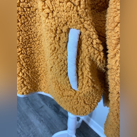 Simply Southern Collection Yellow Fleece Pullover Jacket w/ Pockets and Zipper - Picture 5 of 8